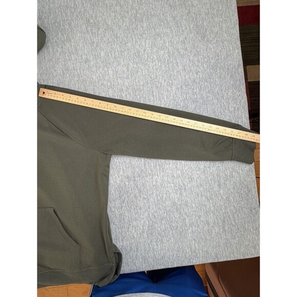 Athletic Works Sweatshirt Men’s Size 16/18 Green Long Sleeve Hoodie - Picture 5 of 5
